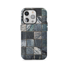 Dunkle Mosaikfliesen